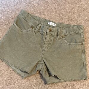 Carve Designs Oahu 4” Shorts.